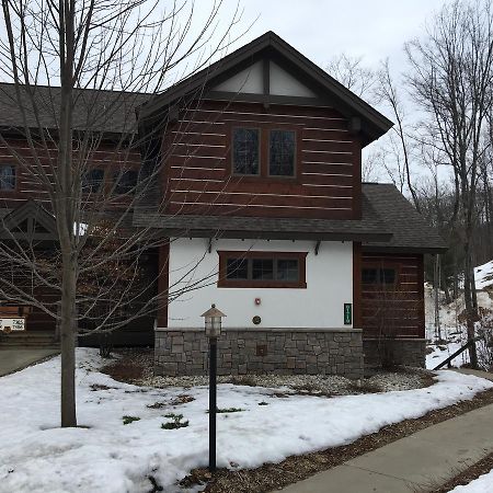 Boyne Mountain Creekside Condo Boyne Falls Exterior photo