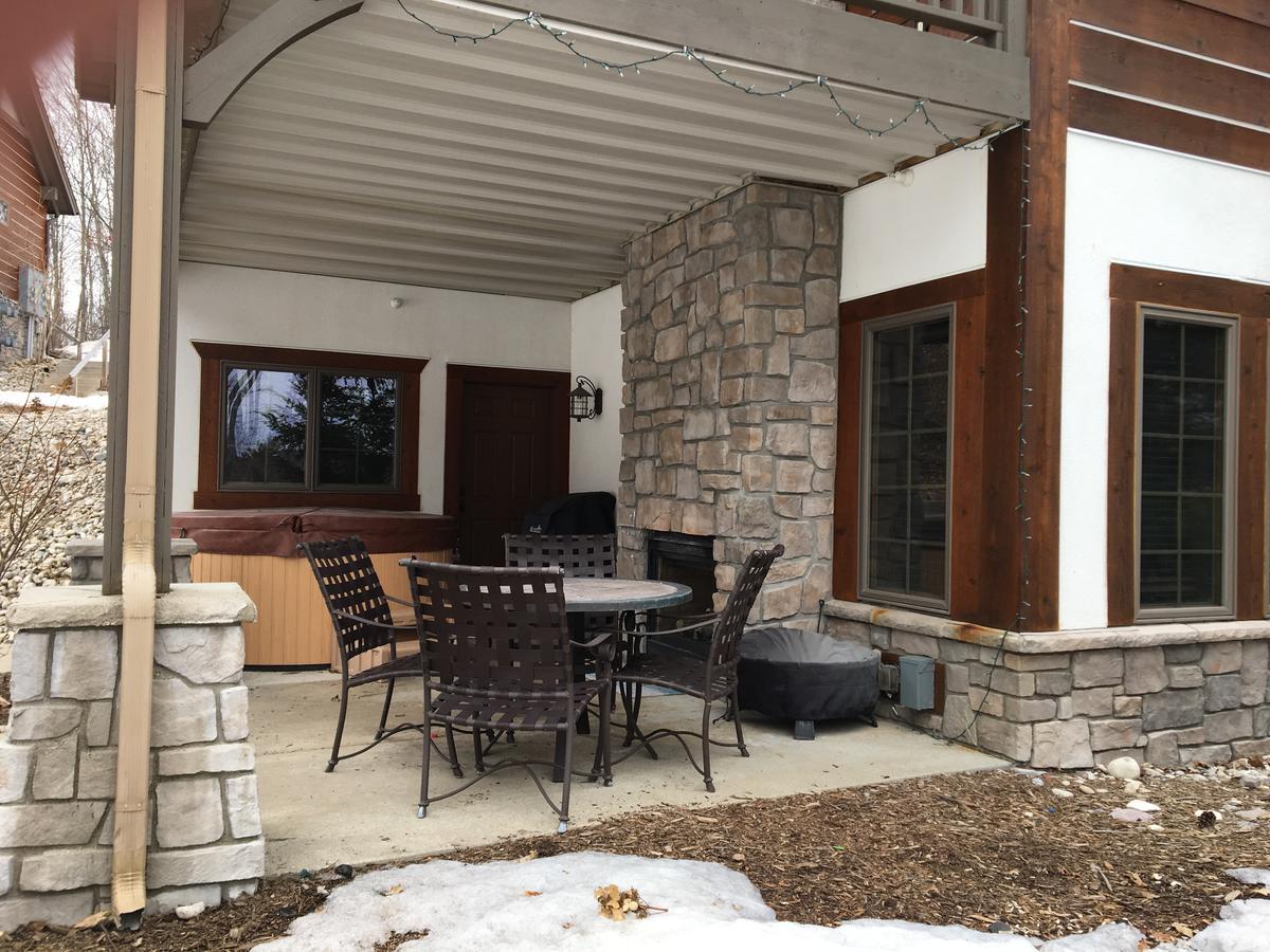 Boyne Mountain Creekside Condo Boyne Falls Exterior photo